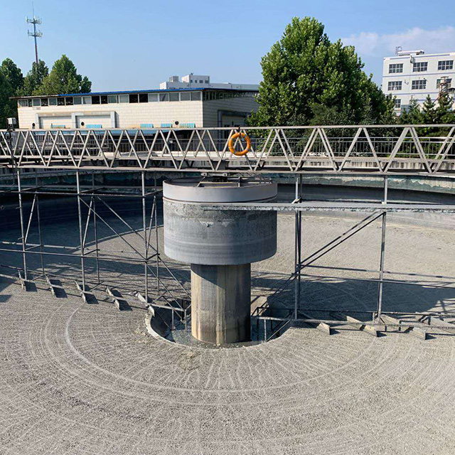 Primārās ūdens apstrādes skrāpim